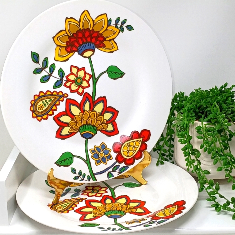 Royal Norfolk Set Of 2, 10.5 Inch Plates